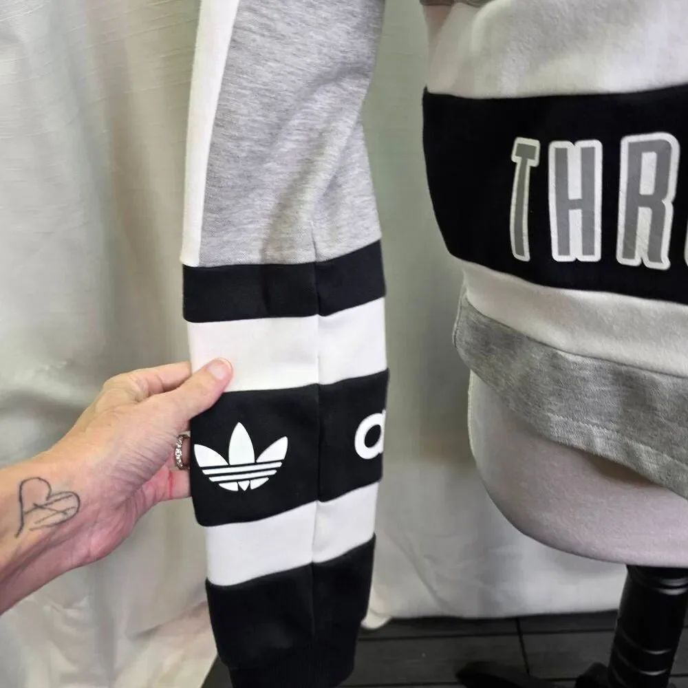Adidas Gray and Black Logo Three Stripe Cropped Crewneck Sweatshirt Size Small - Picture 3 of 7